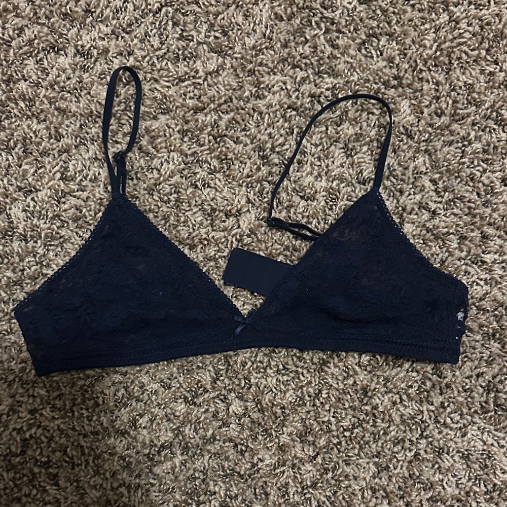 Brandy Melville Lace Bralette